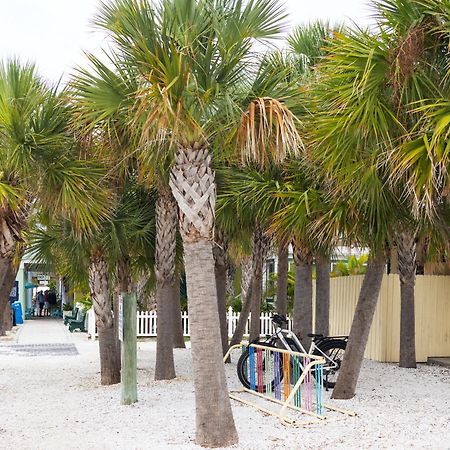 The Hotel Zamora St. Pete Beach Esterno foto