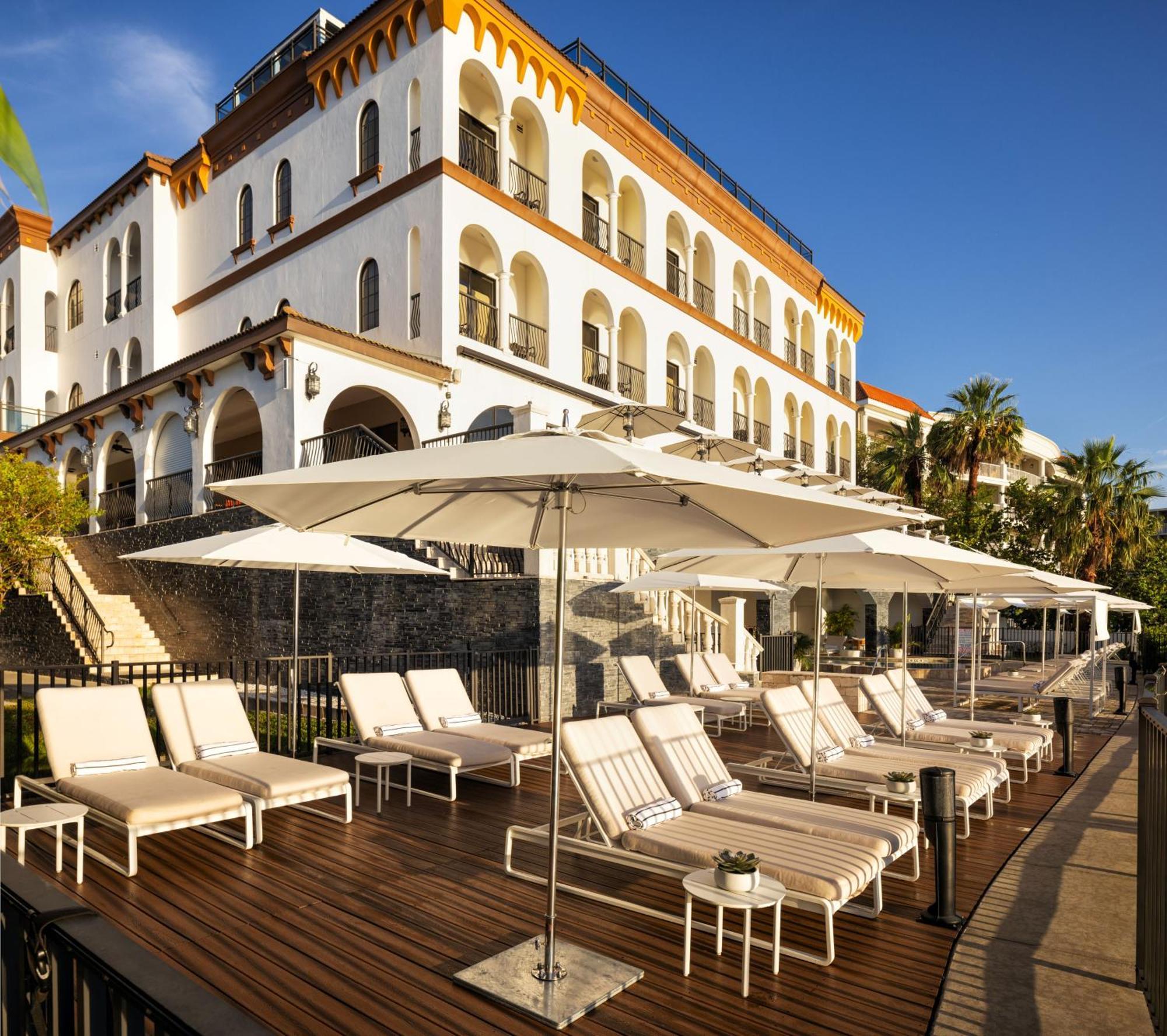 The Hotel Zamora St. Pete Beach Esterno foto