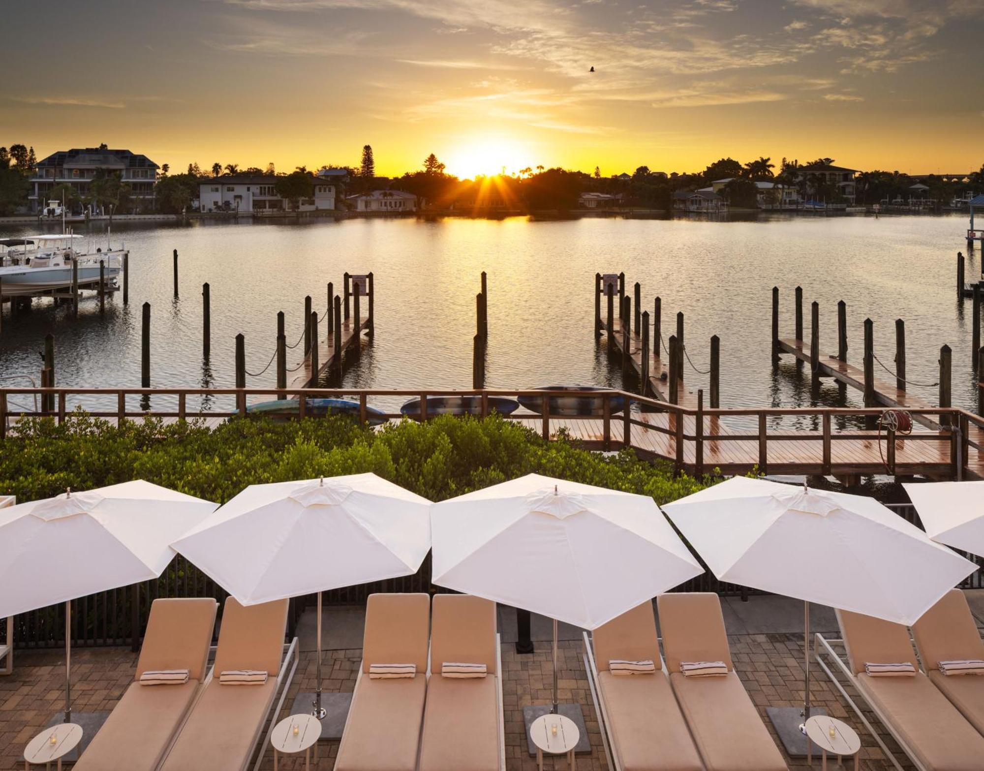 The Hotel Zamora St. Pete Beach Esterno foto