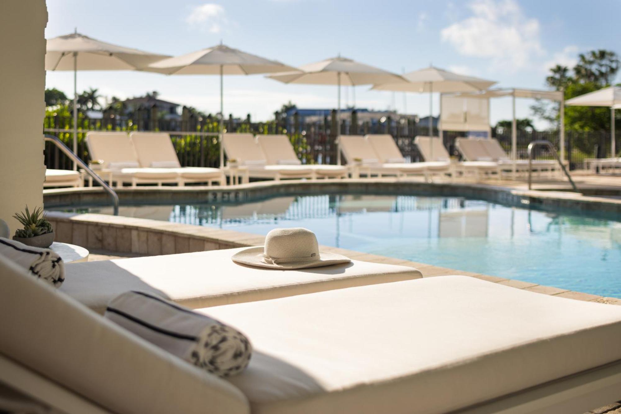 The Hotel Zamora St. Pete Beach Esterno foto