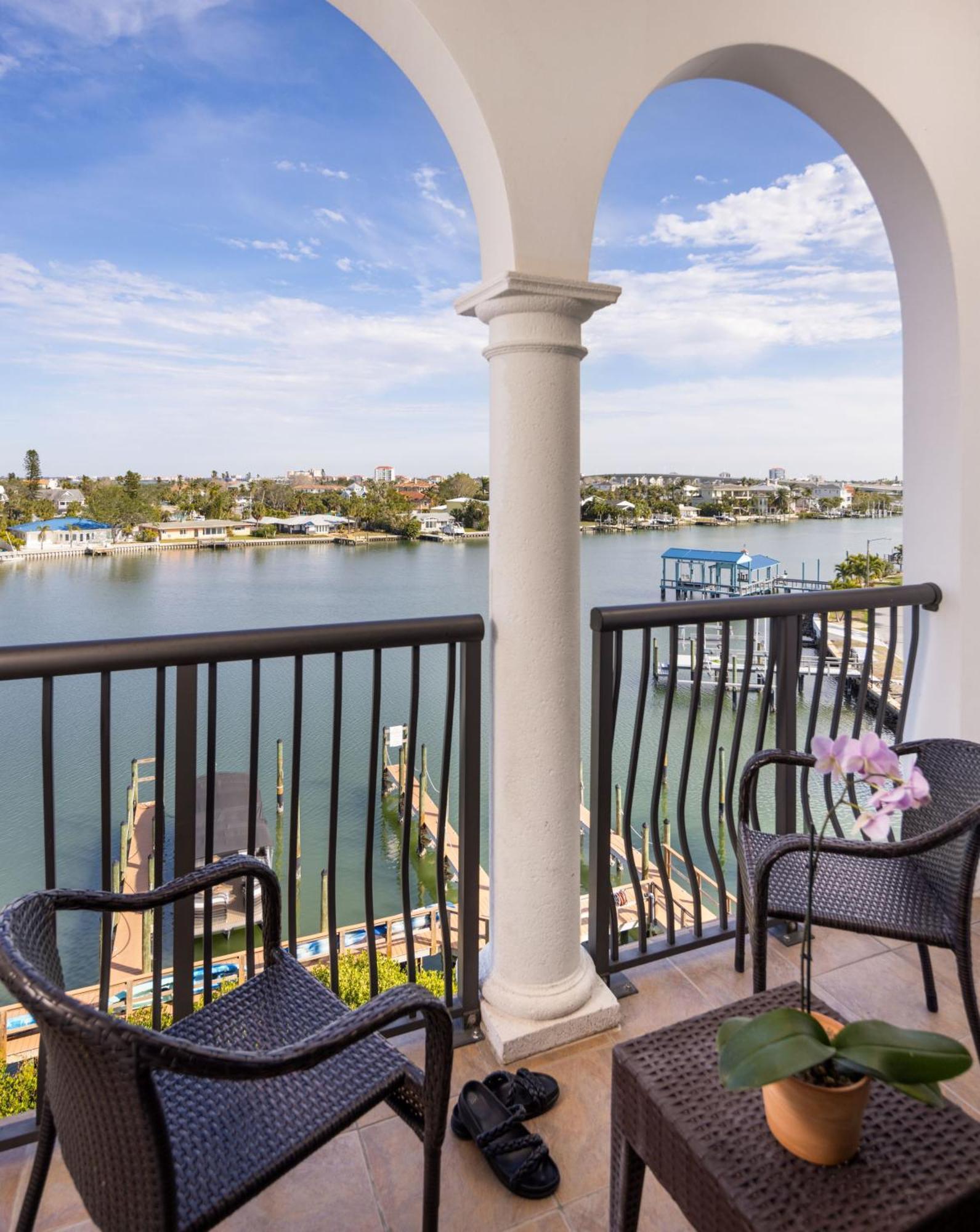 The Hotel Zamora St. Pete Beach Esterno foto
